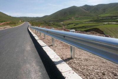 The Benefits of Galvanized Guardrails - RoadskyGuardrail