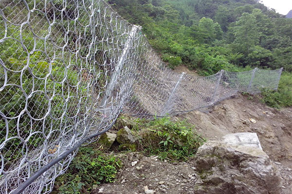 rockfall catchment fences