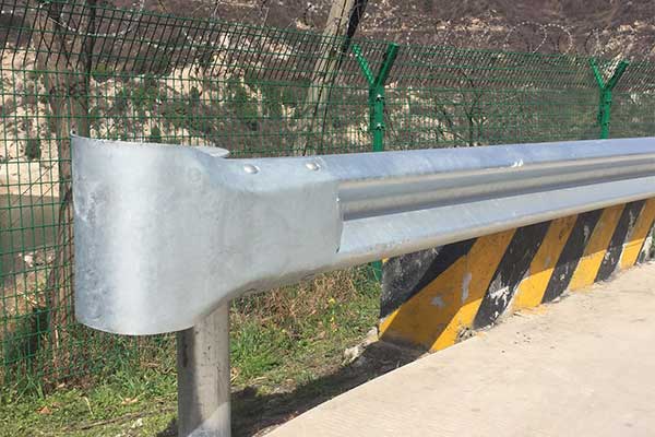 Guardrail End Terminal Types
