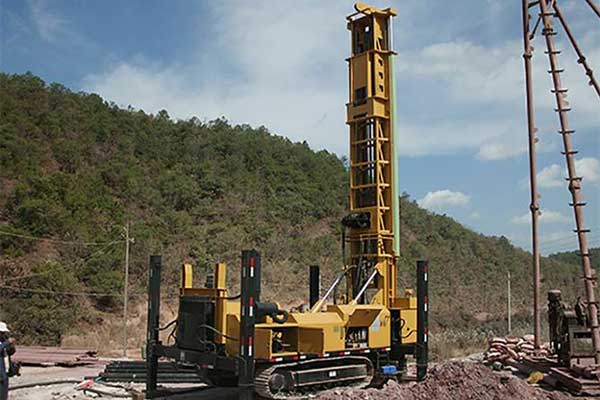 What is a Water Well Drilling Rig